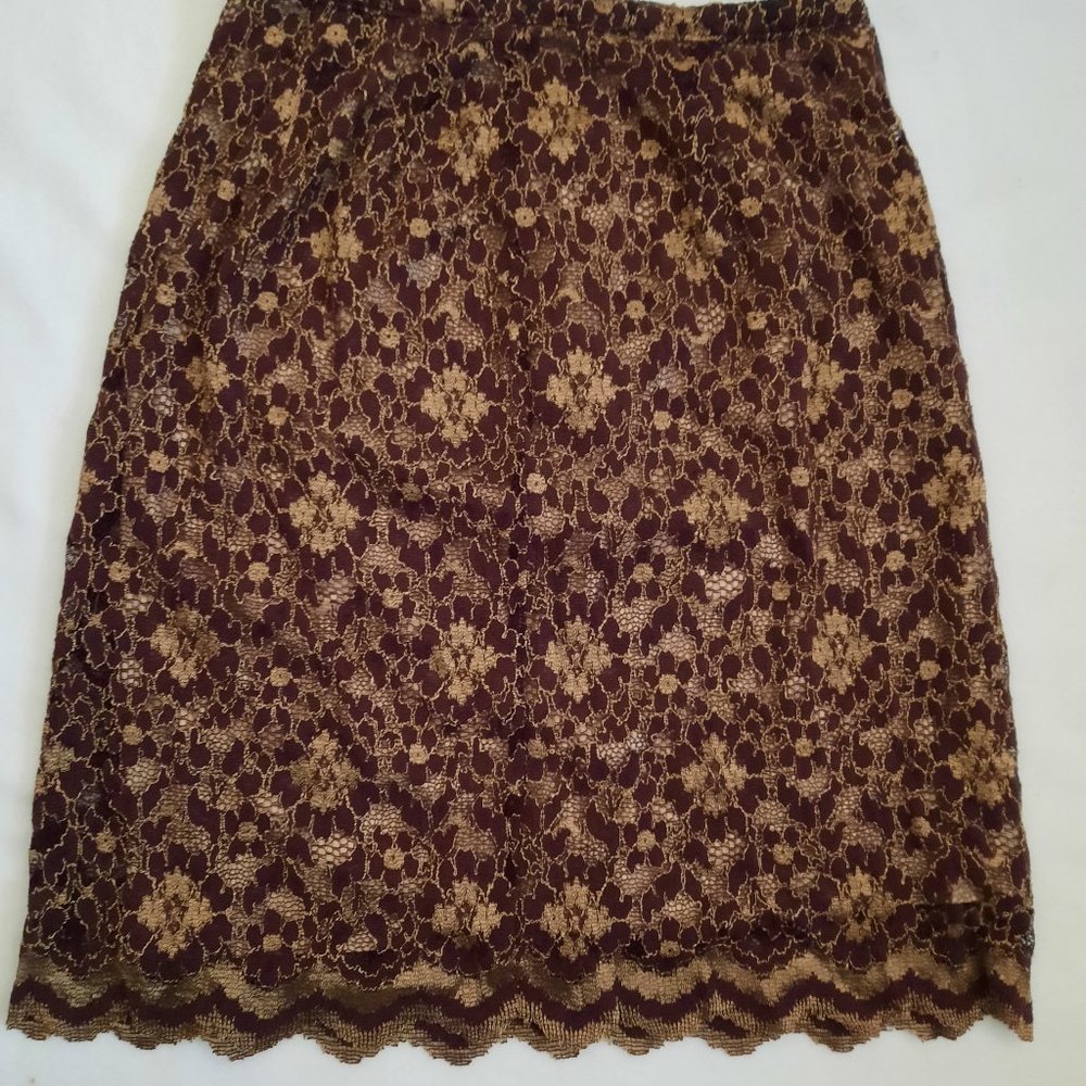 Ladies skirt